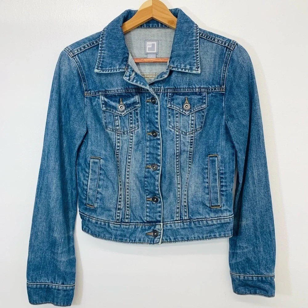 JCP Denim Trucker Jacket Woman Small Blue 100% Cotton Western Boho Travel Work
